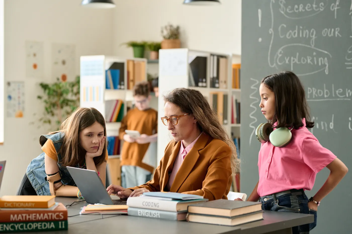 Szykują się zwolnienia w szkołach. Redukcje dotkną nauczycieli dwóch specjalności
