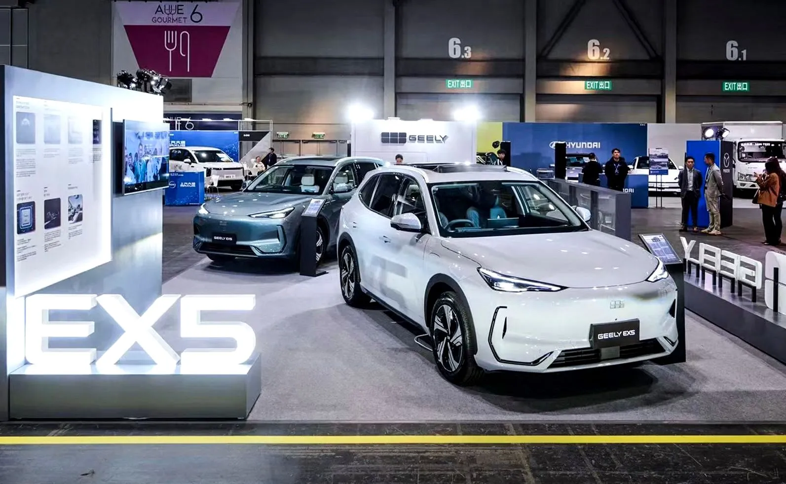5000 aut sprzedali w ciemno. Nowy SUV wjeżdża do Polski - Dziennik.pl