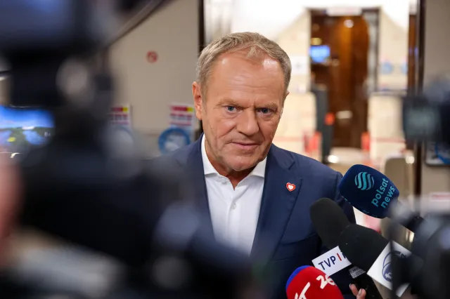 Rząd Donalda Tuska wypłacił premie. Nowy raport NIK ujawnia kwoty