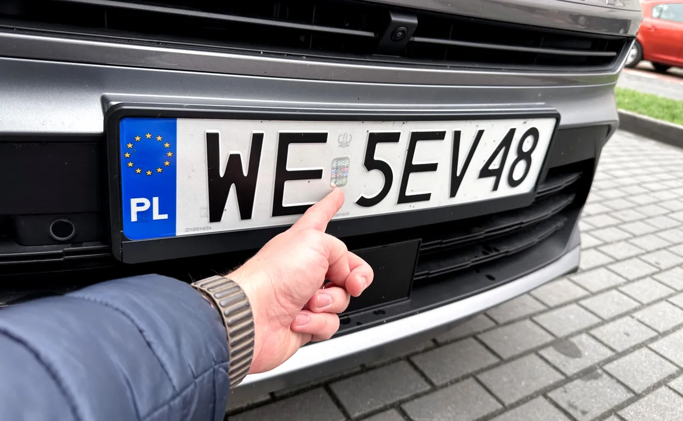 4420 zł za samochód spalinowy. Nowa opłata dotknie każdego kierowcę. Oto zmiany