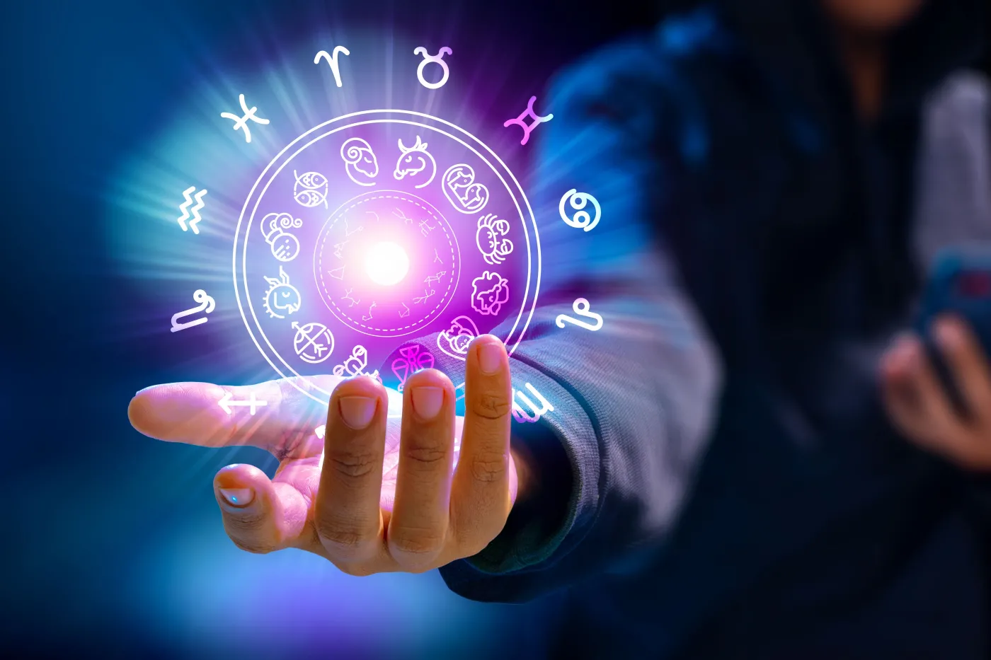 Wenus i Jowisz w koniunkcji. Czym nas zaskoczy najszczęśliwszy dzień roku 2025?