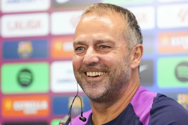 Decyzja ws. Lewandowskiego i Szczęsnego! Flick ogłosił kadrę Barcelony