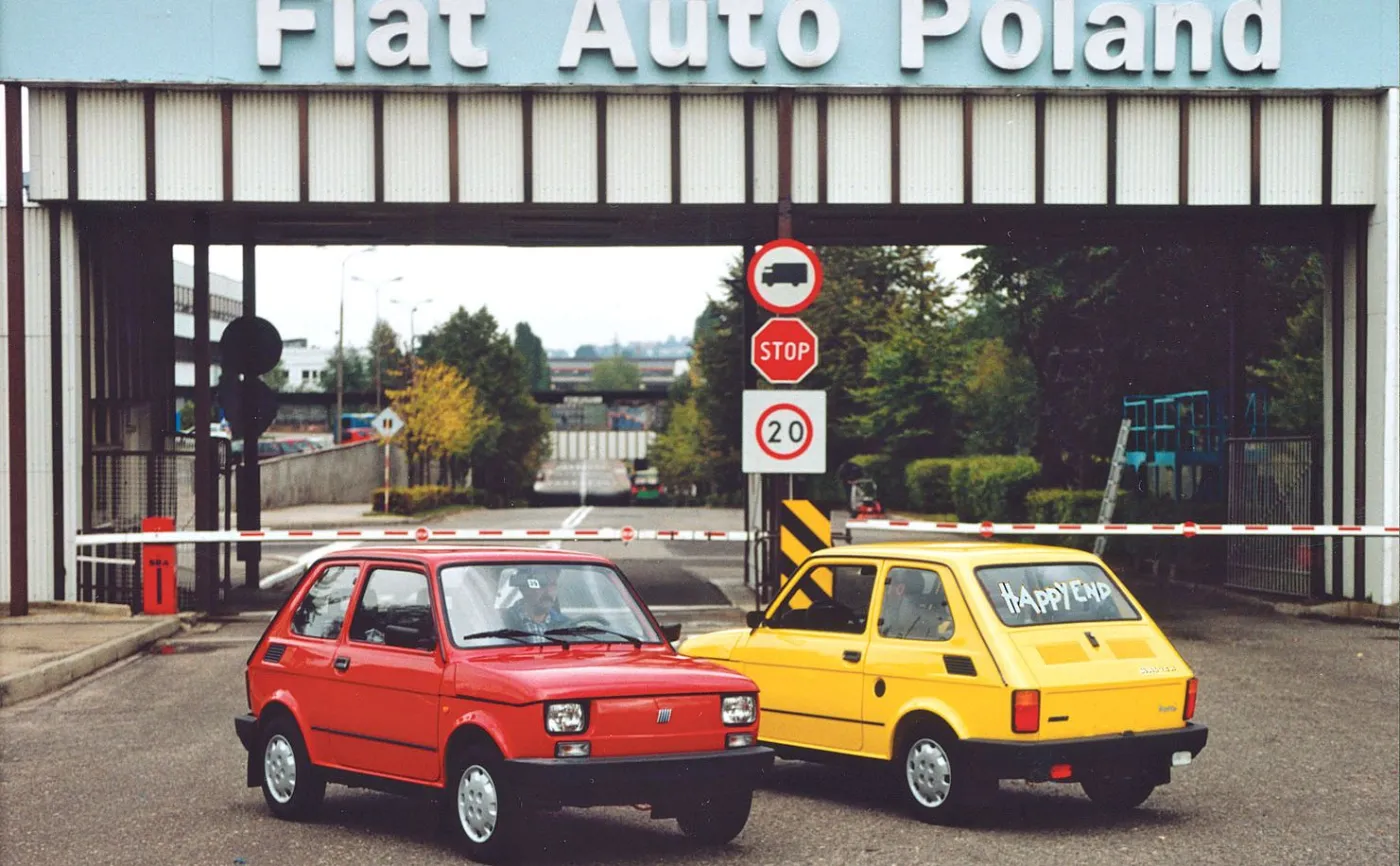 9303466-fiat-126p.jpg
