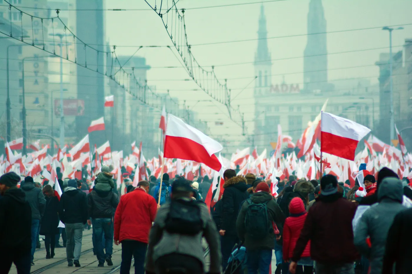 Czy 11 listopada trzeba iść do Kościoła? Obowiązek uczestnictwa we Mszy Świętej w Narodowe Święto Niepodległości