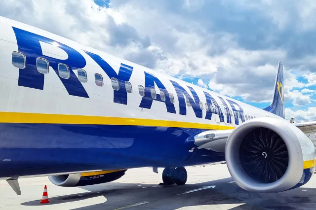 Ważna wiadomość dla podróżujących. Ryanair odwołuje loty dla 30 000 pasażerów