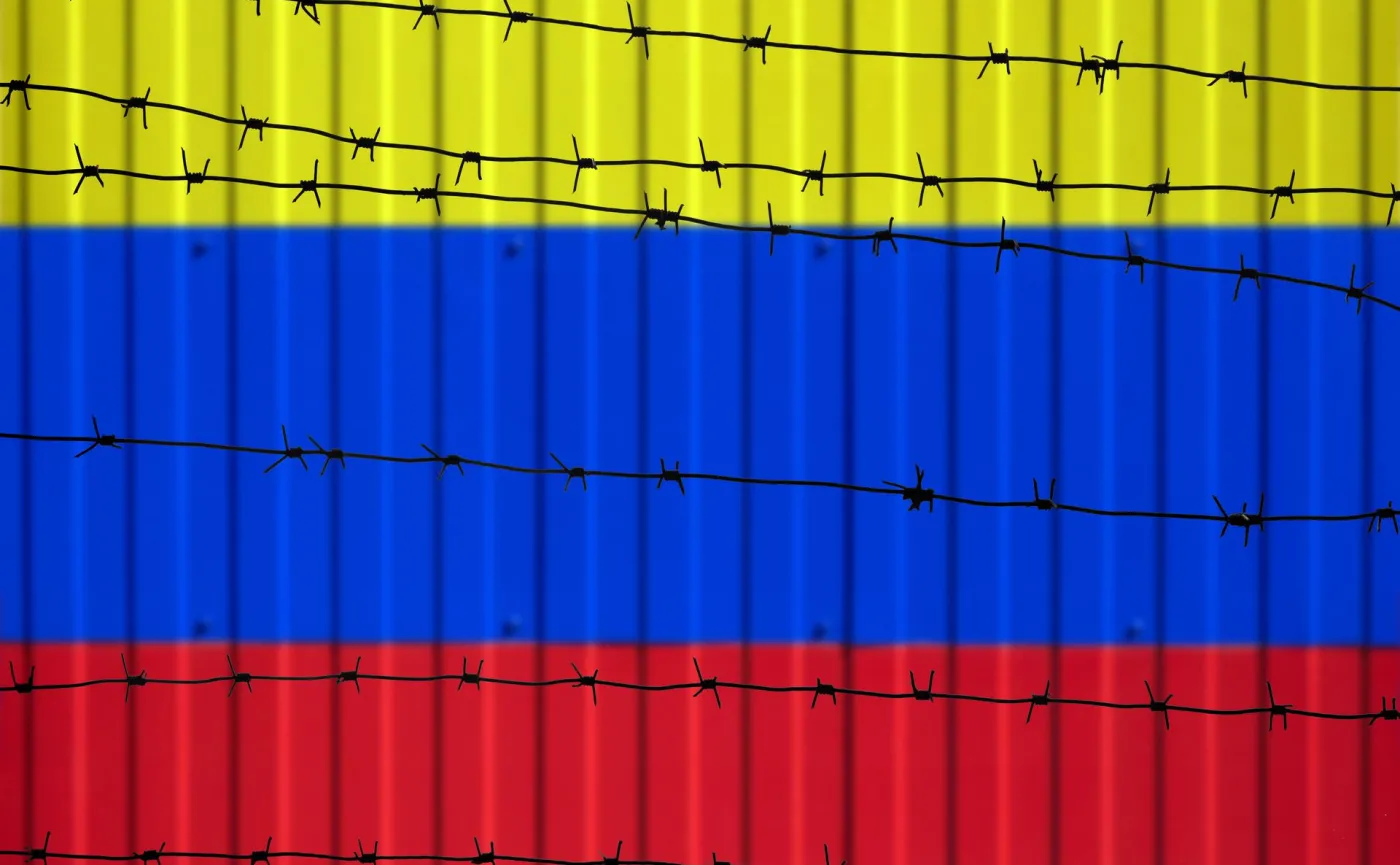 Kolumbia rozmieszcza wojska na granicy z Wenezuelą. Hiszpania chce mediować, aby zażegnać kryzys