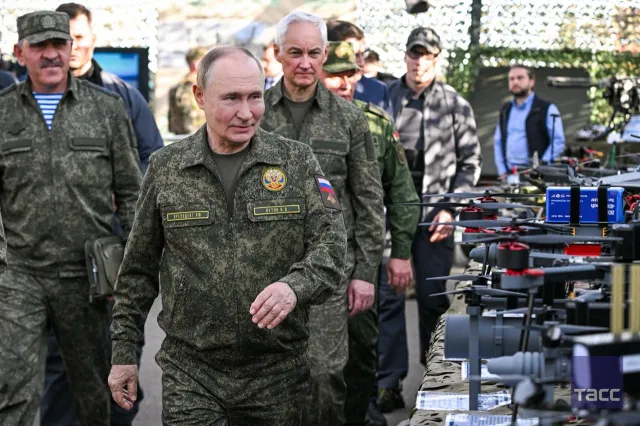 Putin atakuje kraj NATO, USA nie wysyłają pomocy. Eksperci przeanalizowali czarny scenariusz