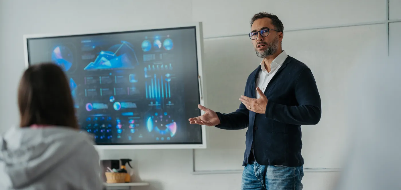 Zmiany ws. godzin ponadwymiarowych.  Część nauczycieli straci