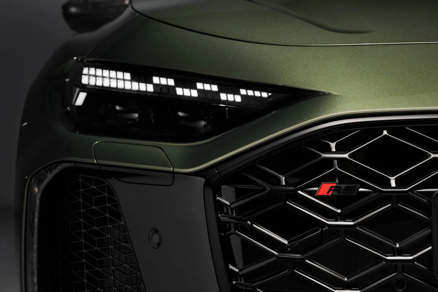 Nowe Audi z silnikiem V6 wjeżdża na rynek. Wygląda nieziemsko