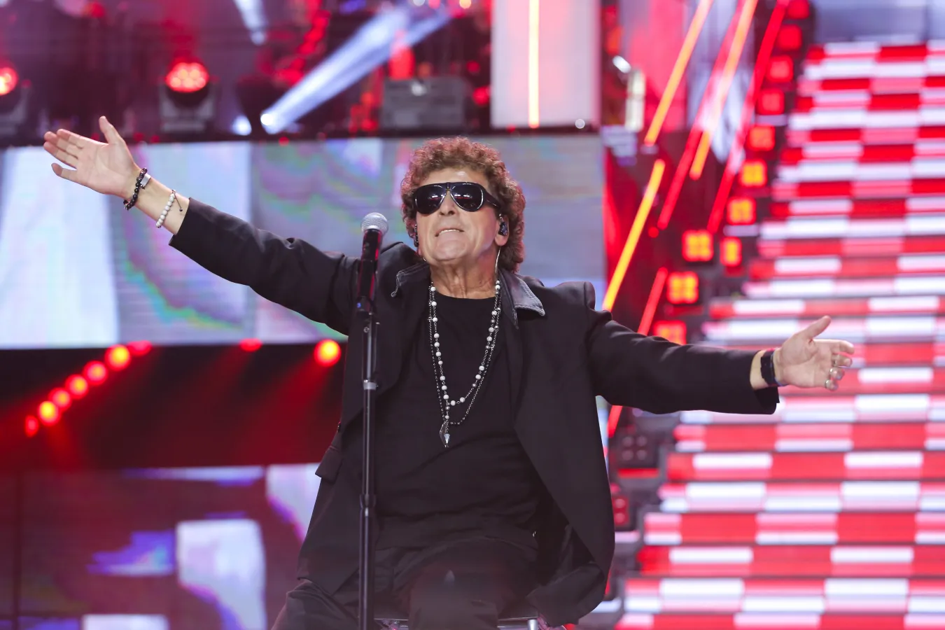 Kto śpiewał tę piosenkę? QUIZ. Rozpoznaj wykonawcę po tytule!