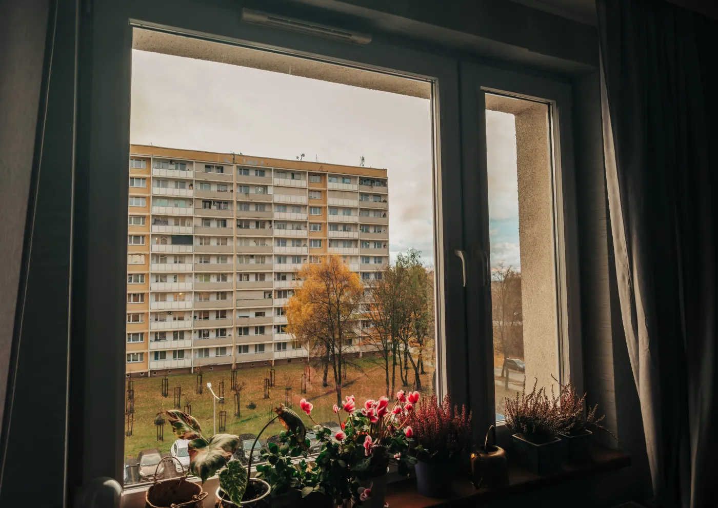 Quiz: Życie w blokowiskach w czasach PRL. Ile z tych zwyczajów pamiętasz?