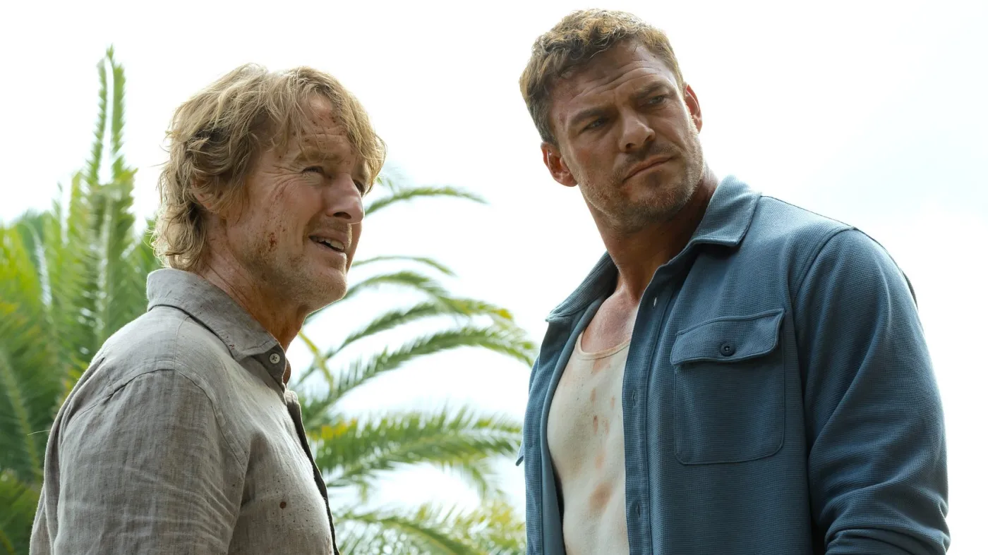 Owen Wilson i Alan Ritchson w filmie "Runner"