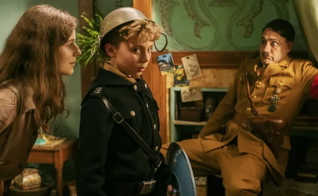 "Jojo Rabbit" oscarowo ośmiesza antysemityzm [RECENZJA]