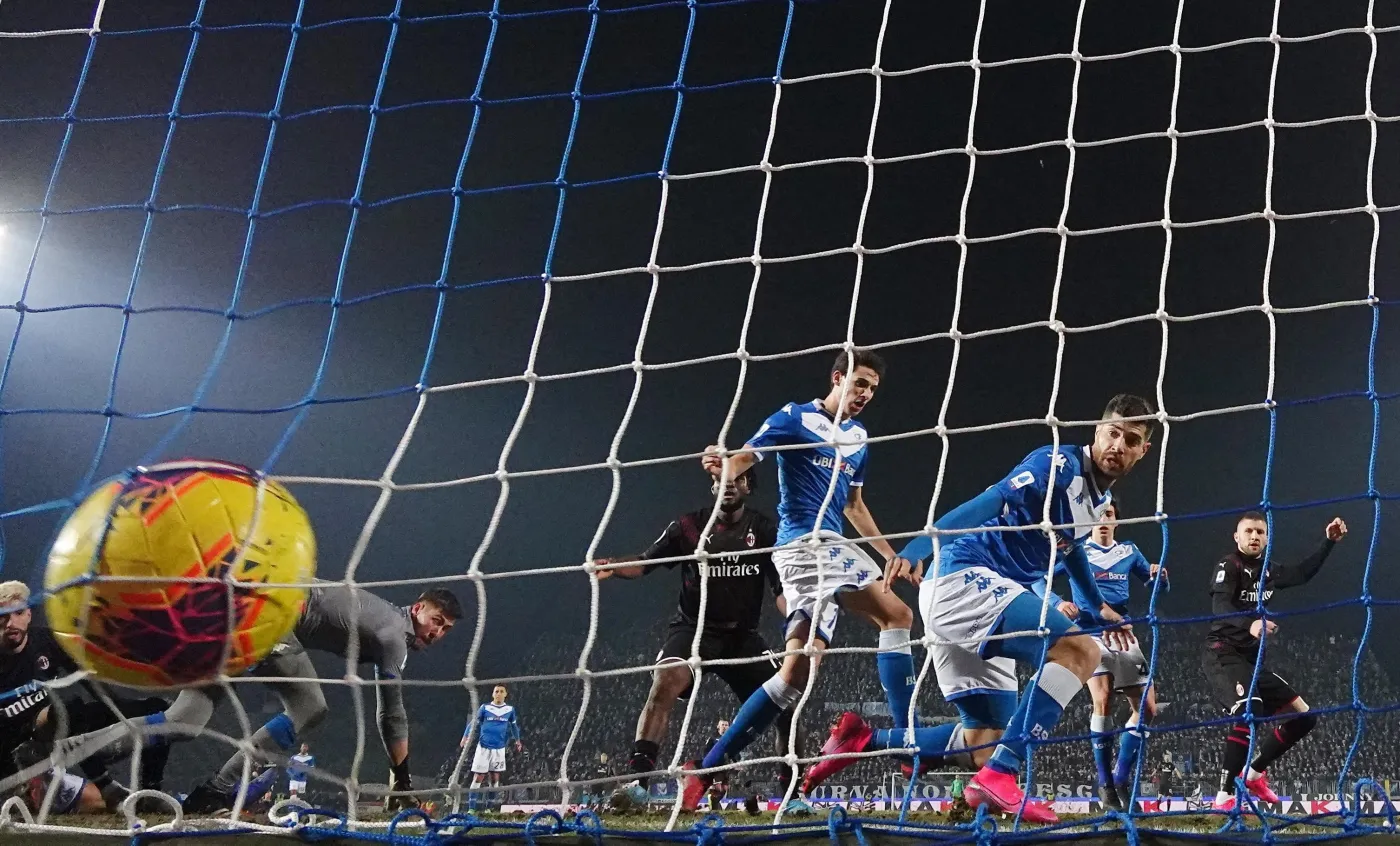Liga włoska: Piątka trzeci raz z rzędu oglądał mecz z ławki rezerwowych [WIDEO]