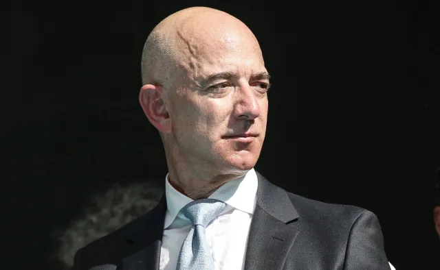 Muzeum Auschwitz apeluje do Bezosa. Chodzi o antysemickie książki, także dla dzieci