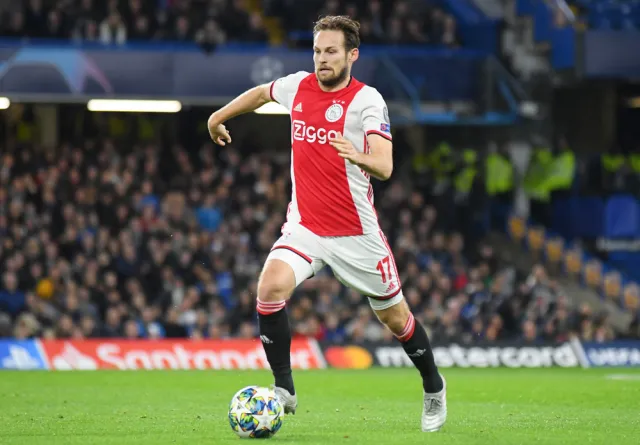 Liga holenderska: Daley Blind wraca do gry po operacji serca
