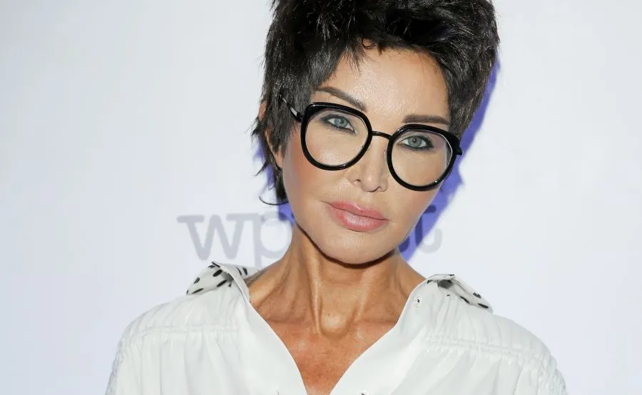 Ewa Minge: Mój różaniec wywołał zgorszenie na stacji benzynowej