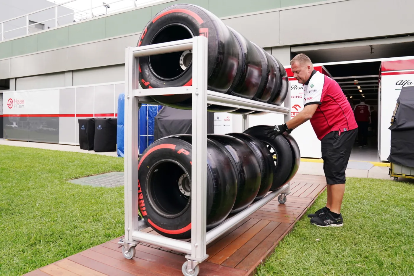 Formuła 1: Wyścigi w Bahrajnie i Wietnamie przełożone