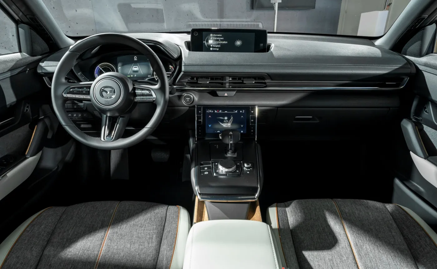 mazda-mx30-12609605.jpg