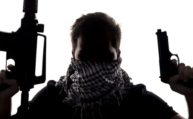 Komendant odwołany ze stanowiska po pozorowanym ataku terrorystycznym w szkole