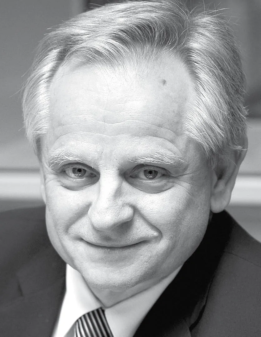 profesor Akademii Leona Koźmińskiego