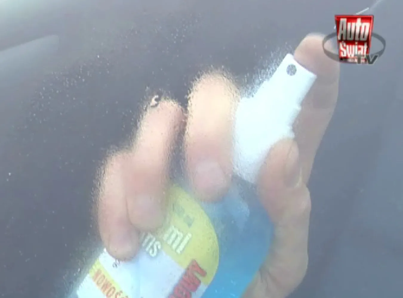 Para buch i nic nie widać…