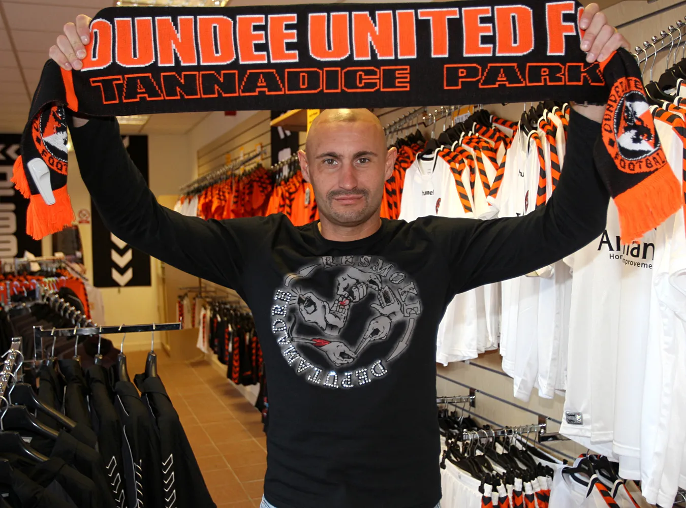 Polski bramkarz na dłużej w Szkocji