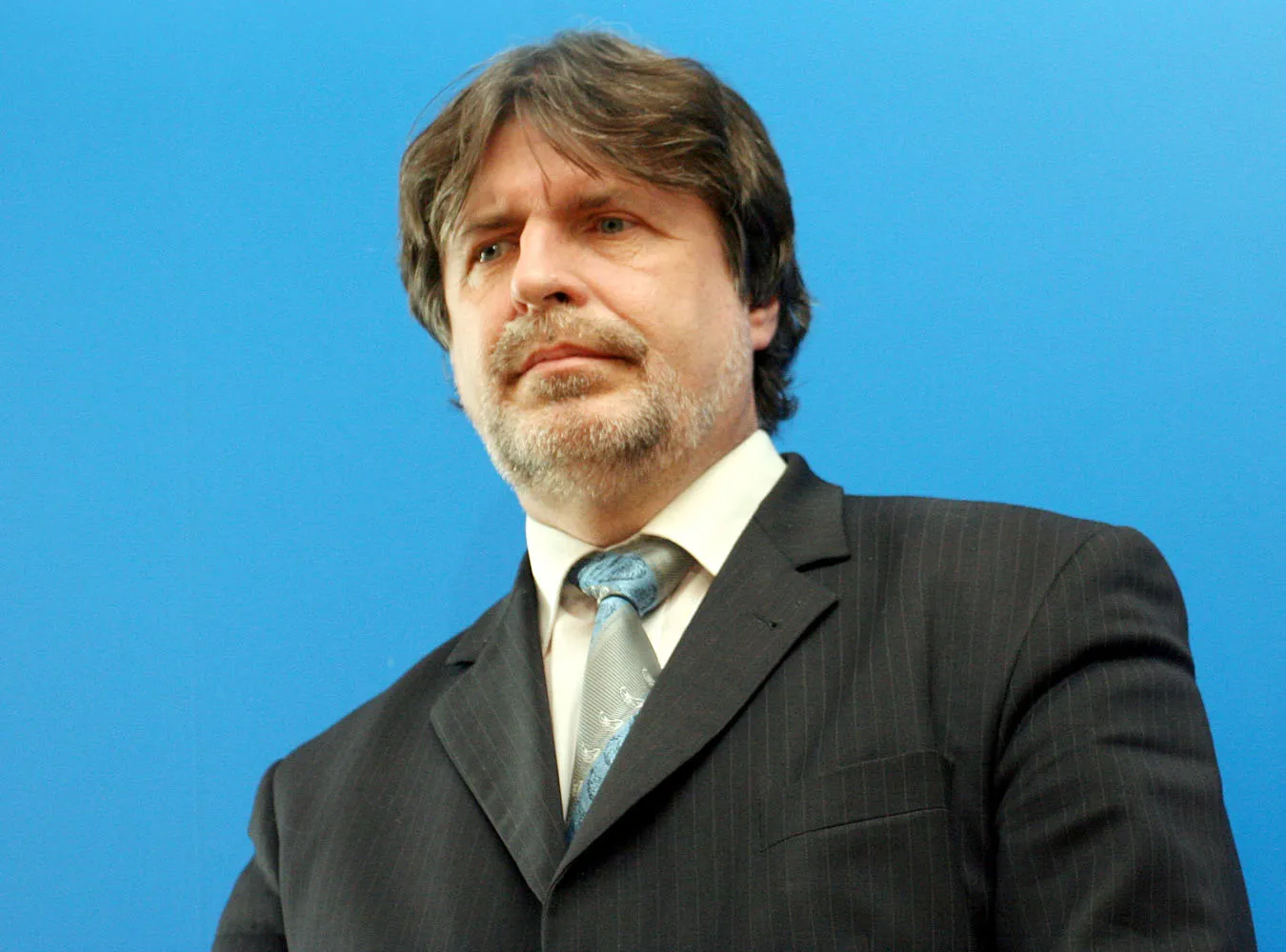 Szef NFZ dał firmie lekowy monopol