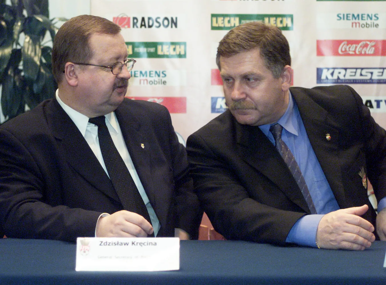 Nic nie wymyślili. FIFA wciąż nam grozi