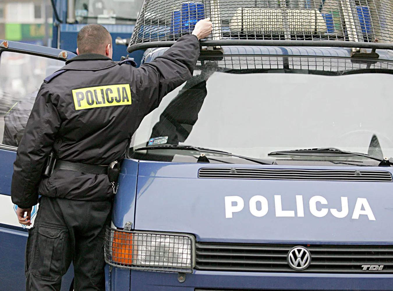 Policjanci tracą pracę za skradzione paliwo