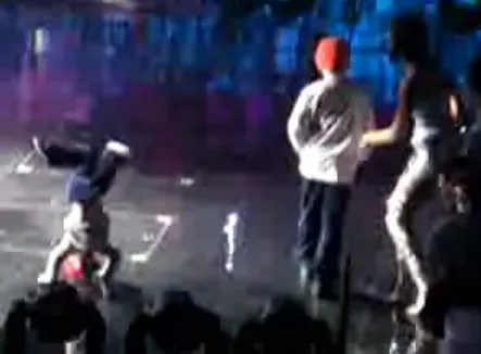 Zobacz, jak młody Beckham tańczy breaka