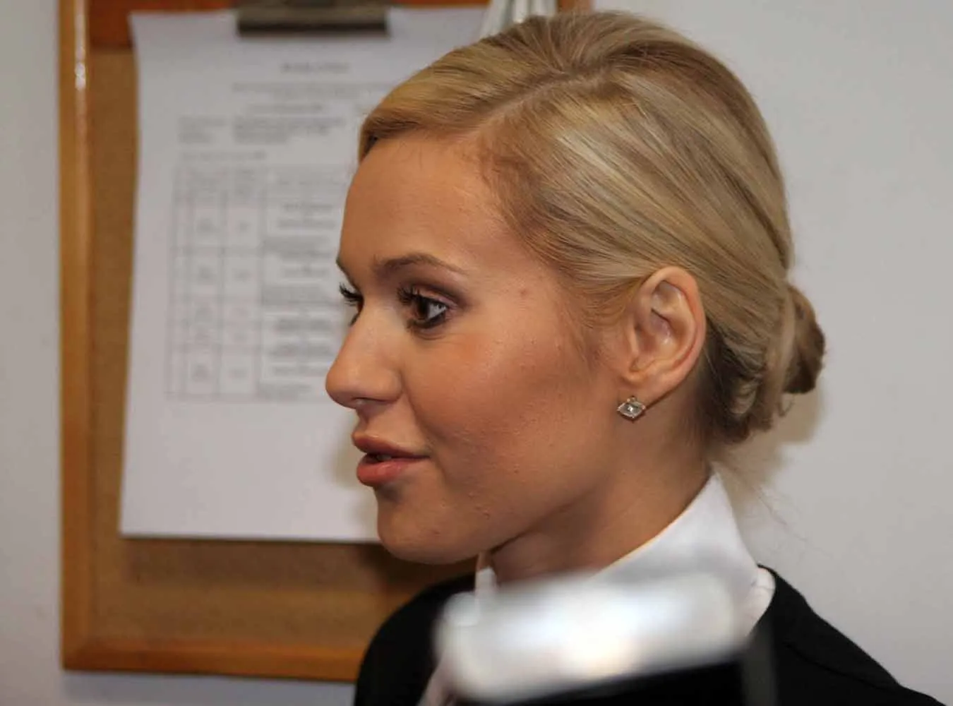 22-11-07 Szczecin Sad Okregowy



Rozprawa Rozwodowa Dody i Radoslawa Majdana.Na sprawe nie stawil sie Majdan



Doda przyjechala swoim nowym Porsche