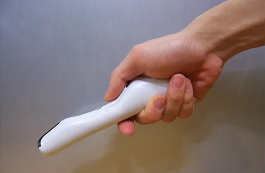 Cyber-biała-laska dla niewidomych