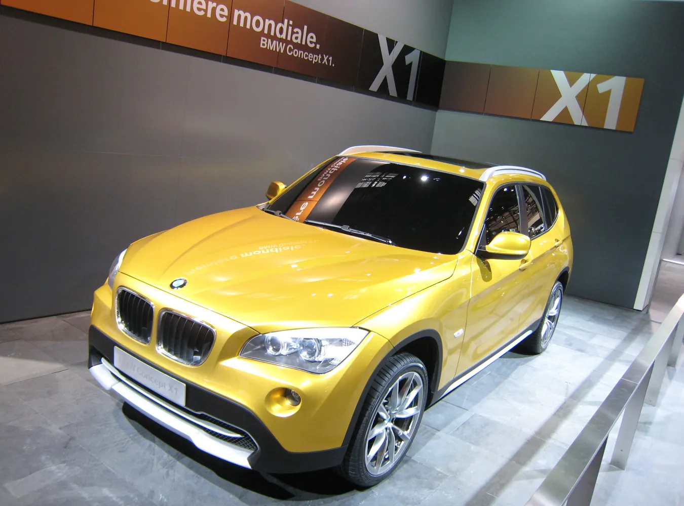 fr_bmw_127679a_261821.jpg