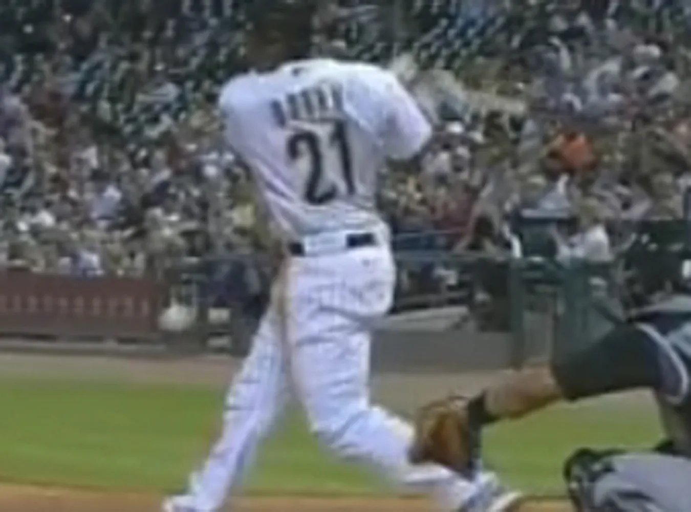 Bejsbolista dostał piłeczką... zobacz gdzie