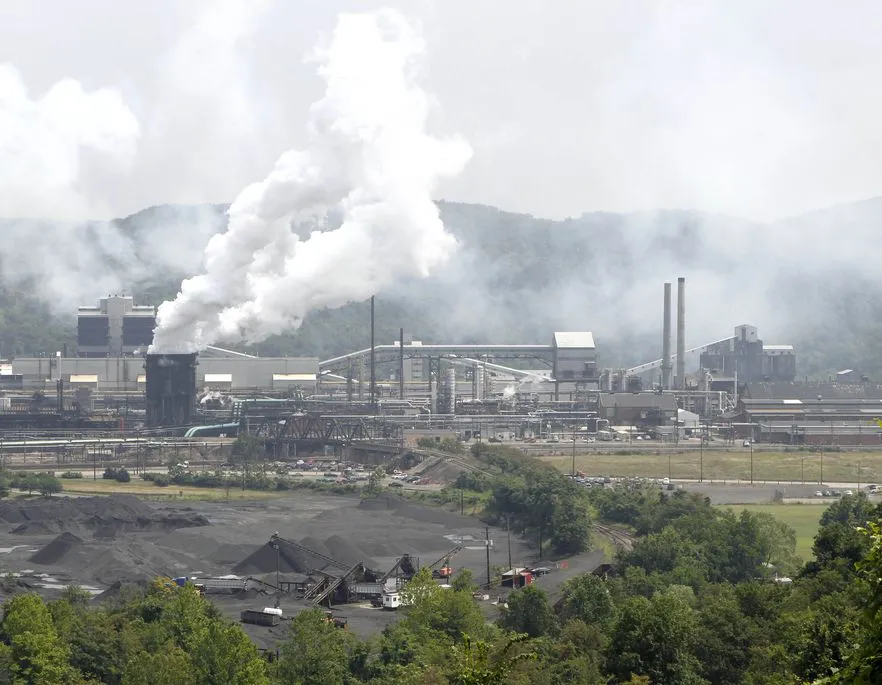 Wybuch w hucie w USA. Jest wielu rannych