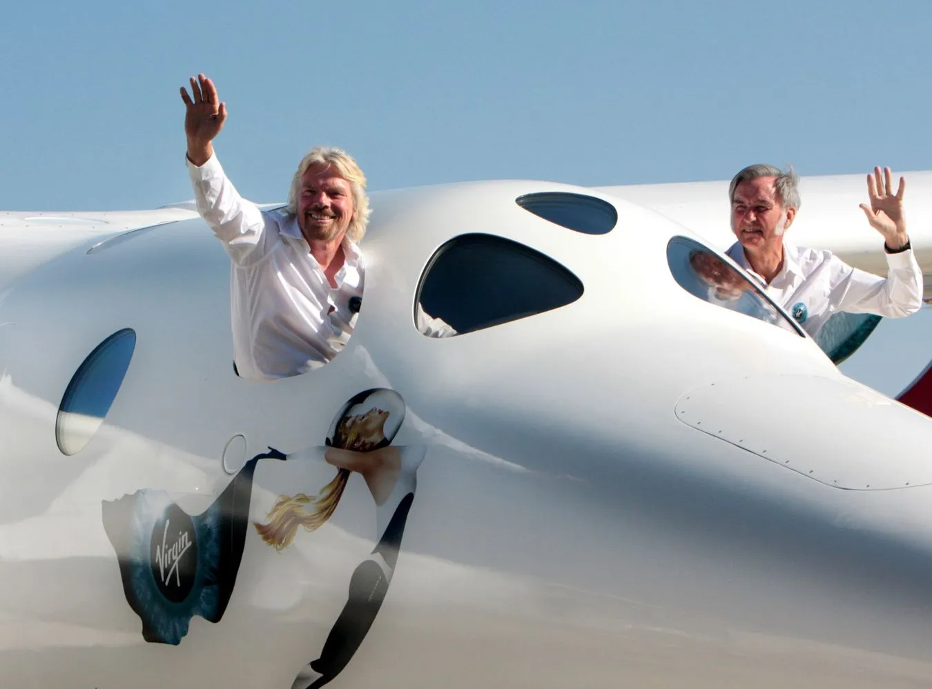 Kosmiczny samolot zdał test z załogą