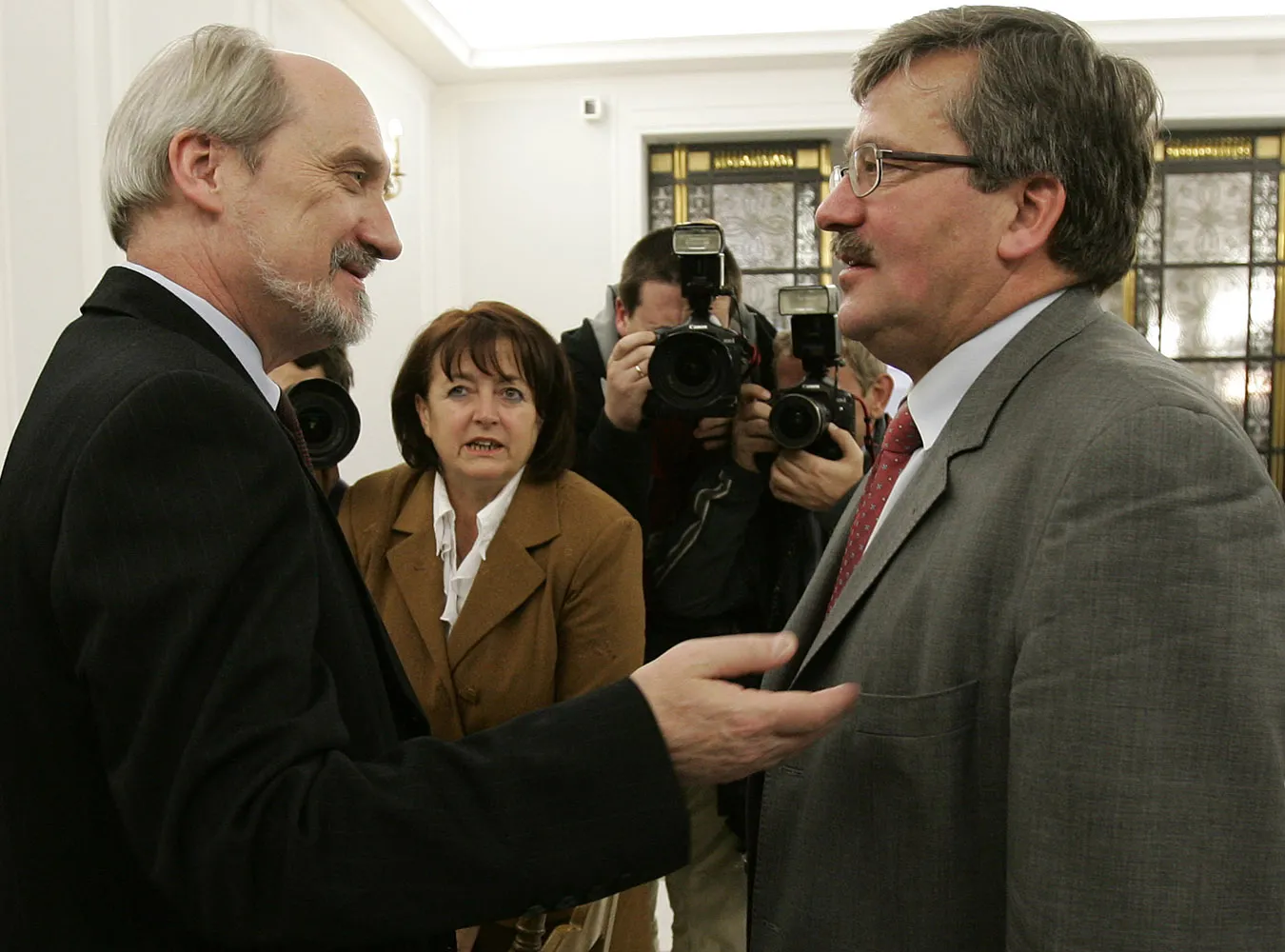 macierewicz komorowski