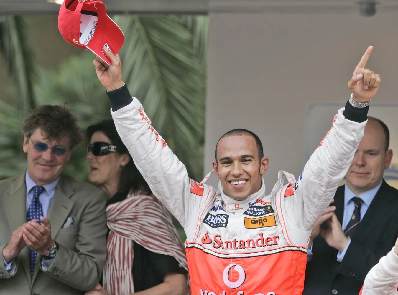 Hamilton ukarany. Wymienił części bolidu