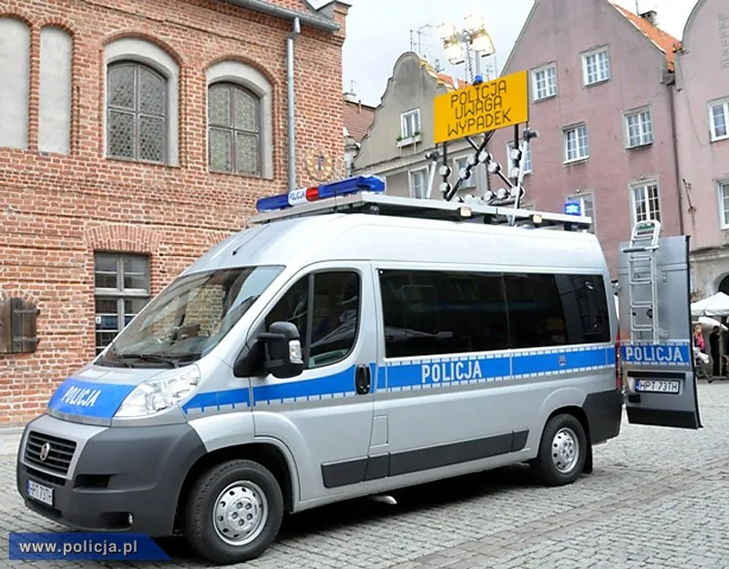 ducato_policja_1530132.jpg