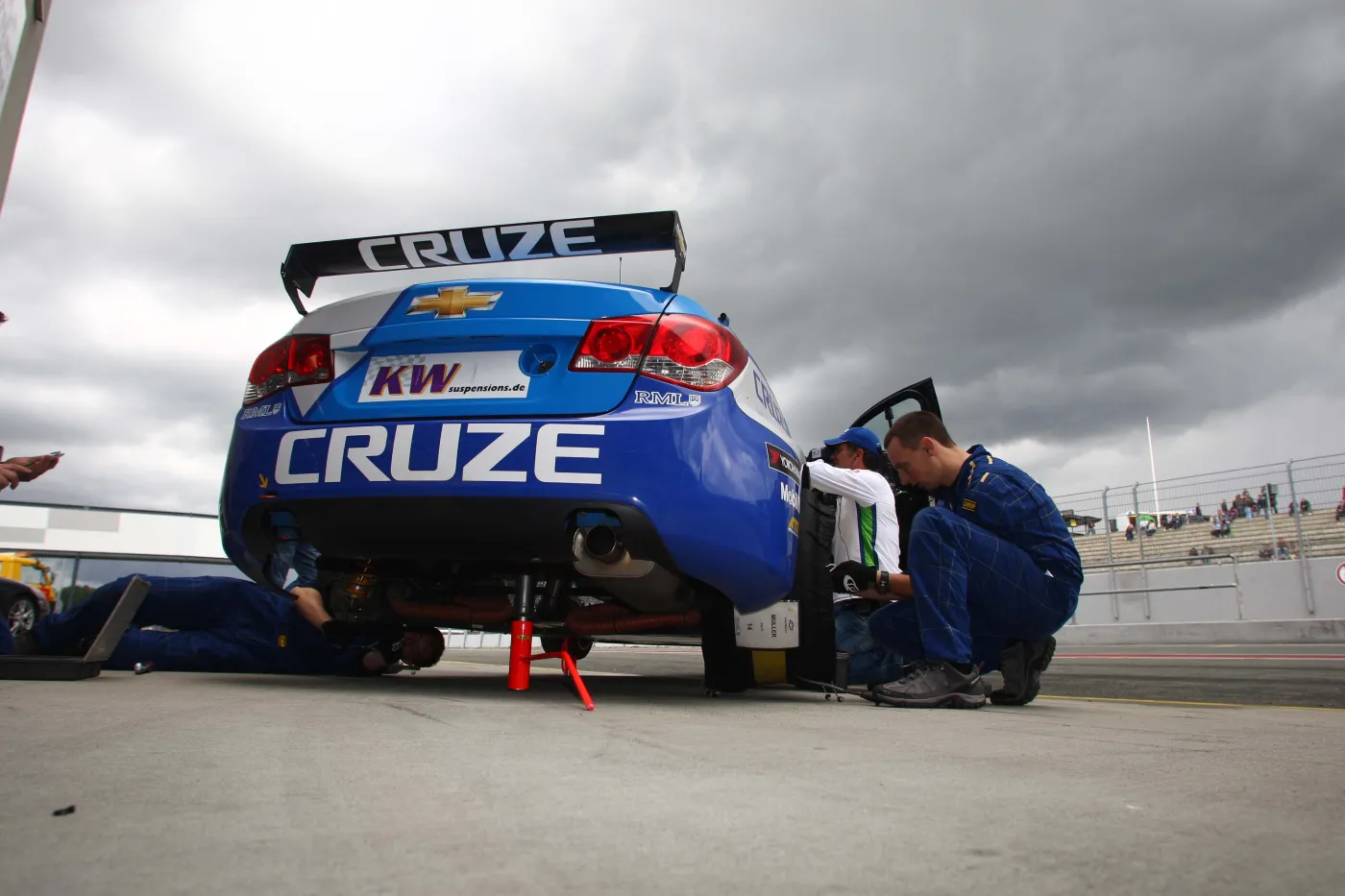 wtcc_osc_cruze_1539101.jpg