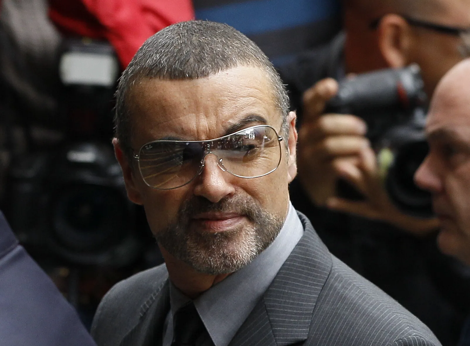 Co George Michael robi w więzieniu? - Dziennik.pl