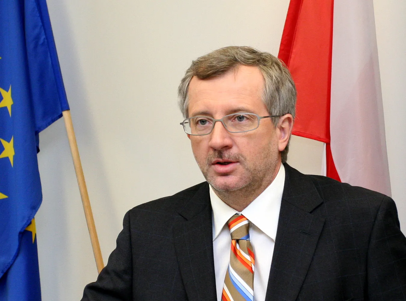 Siwiec do Fotygi Może post ukoi pani nerwy