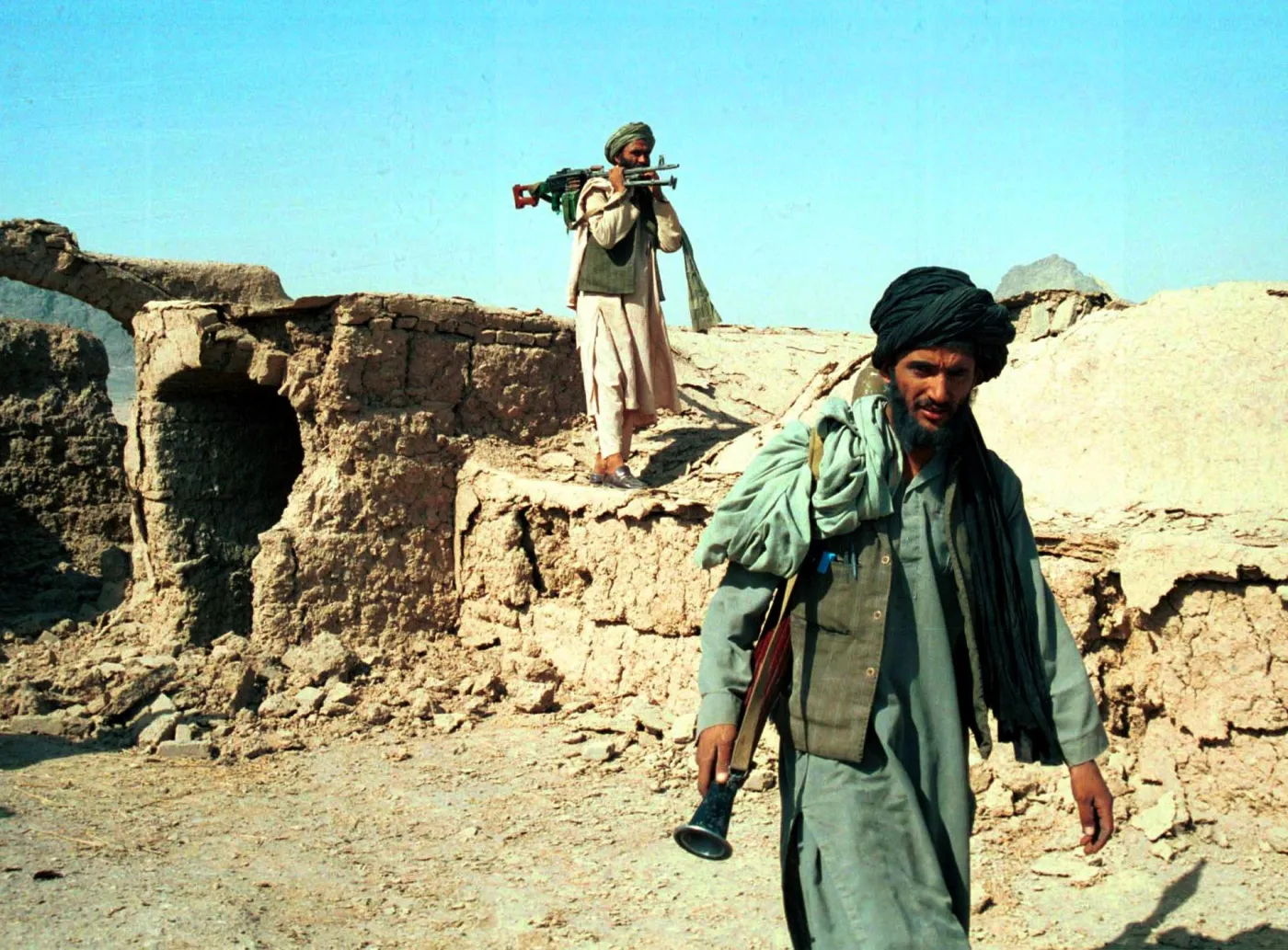 Talibowie pod Kandaharem, 2001 rok.