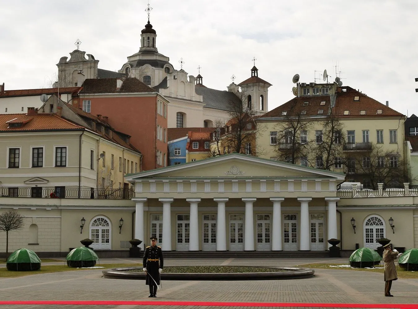 Litewski sąd nakłada grzywny za polskie nazwy tras autobusowych