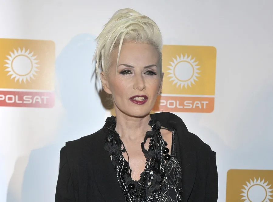 Kora się wściekła w telewizji: Piep... jak poparzony!