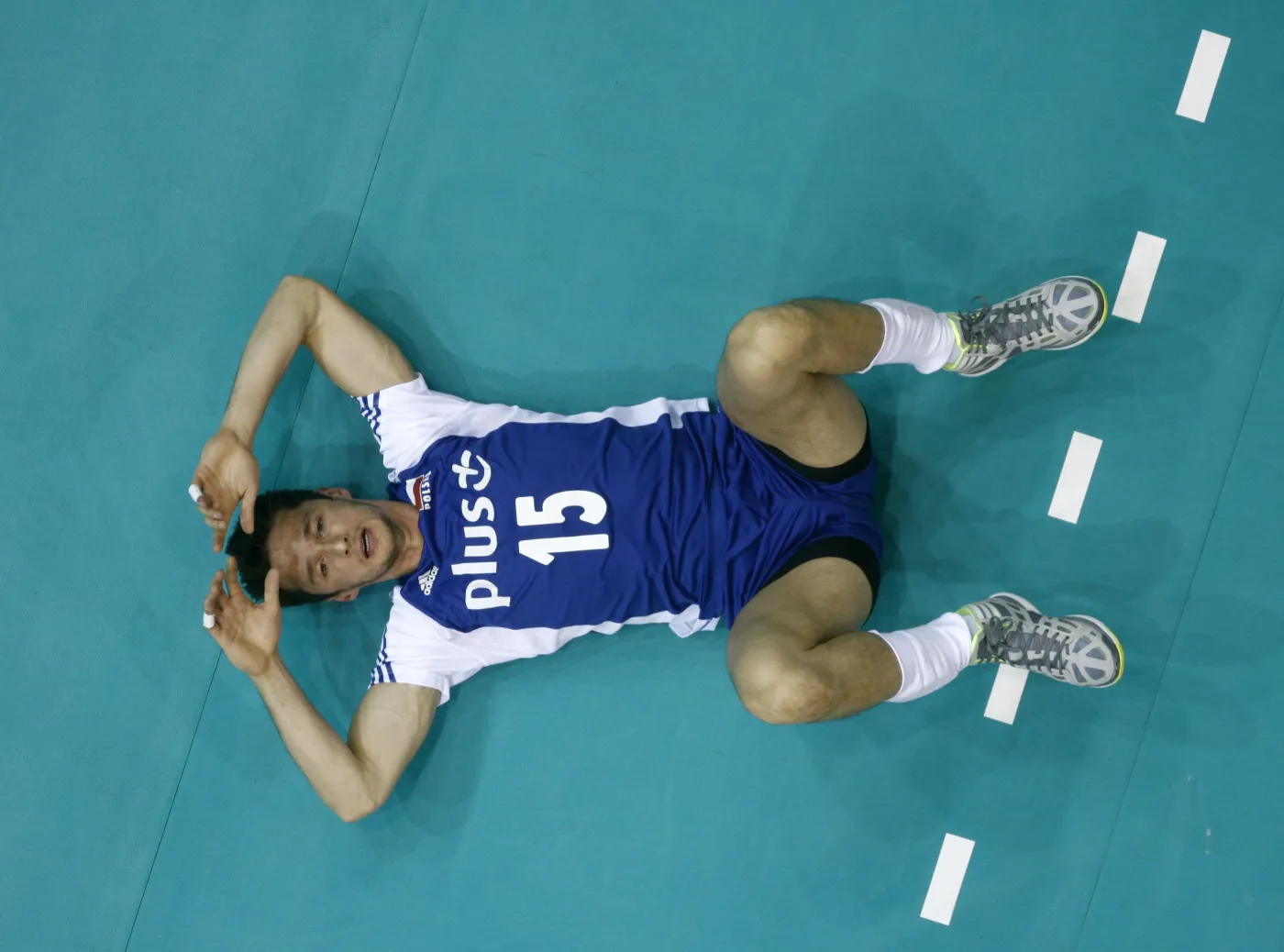 Polscy siatkarze nie potrafią serwować