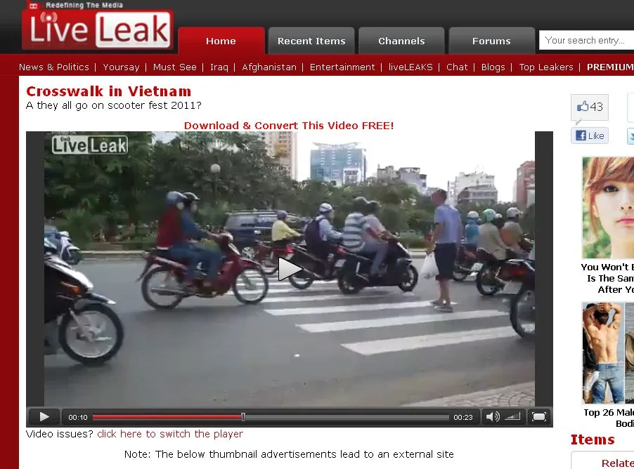 Pieszy na pasach, a kierowcy jadą dalej. Zobacz wideo!