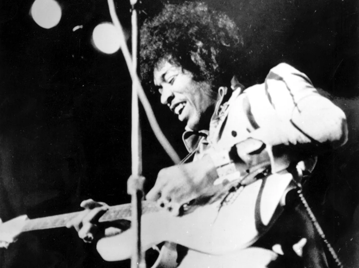 2314221-jimi-hendrix.jpg