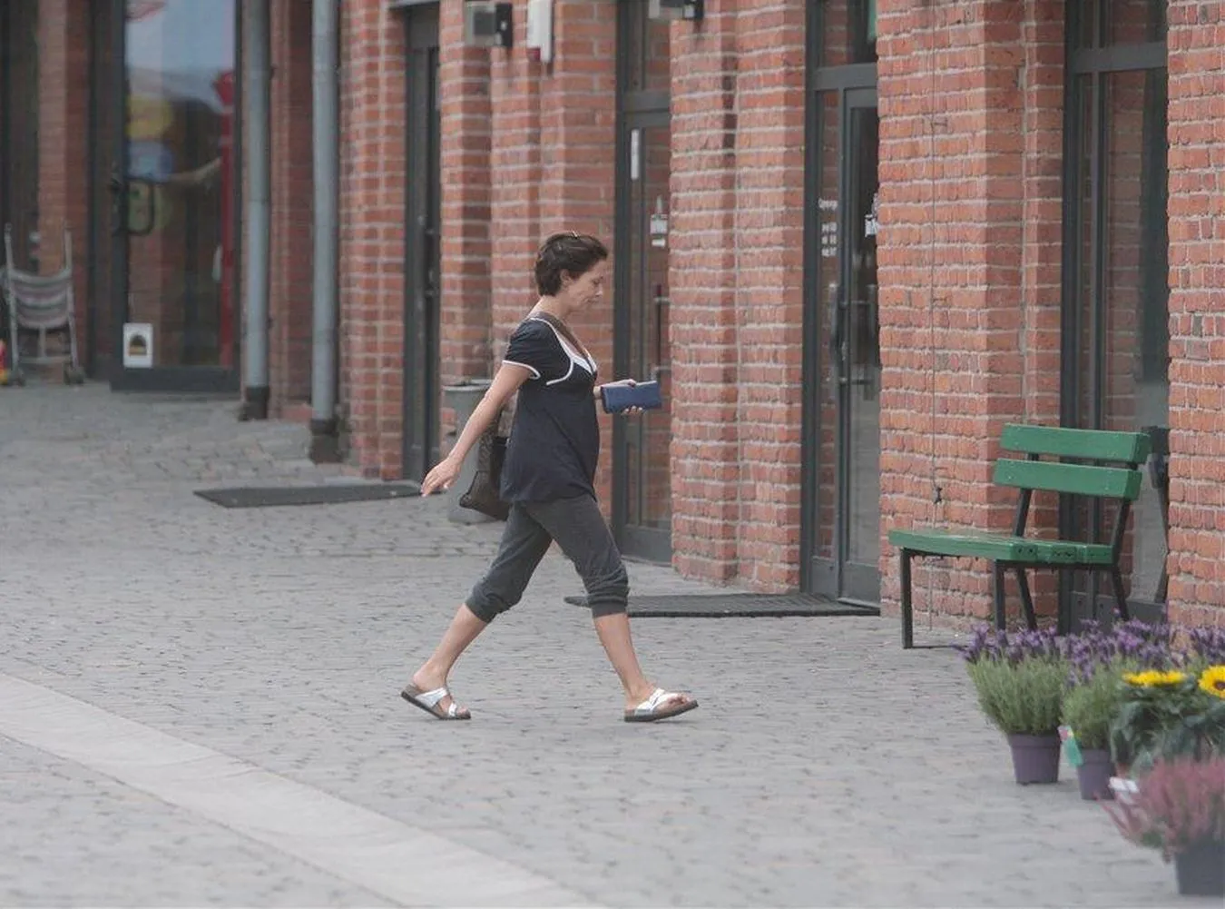 Tak wygląda znana polska aktorka bez makijażu. Poznajesz?